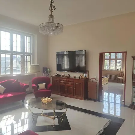 Luxus Ferienwohnung/suite In D' Aragon Gera